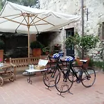 Podere San Quirico * 카스텔누오보베라덴가